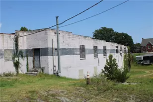 1506 Lexington Ave, Thomasville, NC 27360 - Photo 4