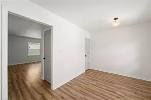 101 Royal Forest Ct, Winston-Salem, NC 27104 - Photo 12