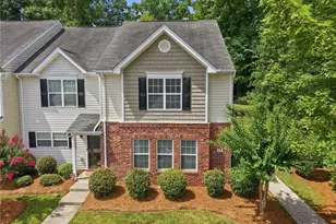 42 Ledgerstone Ln, Greensboro, NC 27407 - Photo 1