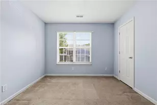 42 Ledgerstone Ln, Greensboro, NC 27407 - Photo 24