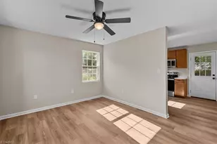 2607 Vickers Ave, High Point, NC 27262 - Photo 4
