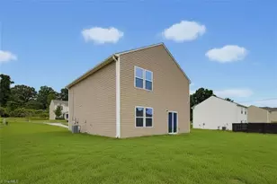 740 Oak Bend Dr, Asheboro, NC 27203 - Photo 22