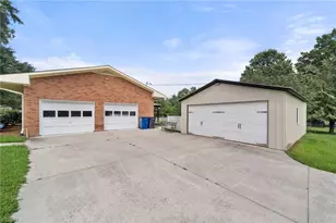335 Brightwood Church Rd, Gibsonville, NC 27249 - Photo 22