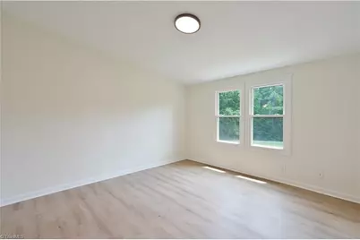 225 Beacon Ridge Road, Thomasville, NC 27360 - Photo 12
