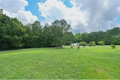 225 Beacon Ridge Road, Thomasville, NC 27360 - Photo 28