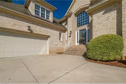 2325 Faircloth Way, High Point, NC 27265 - Photo 4