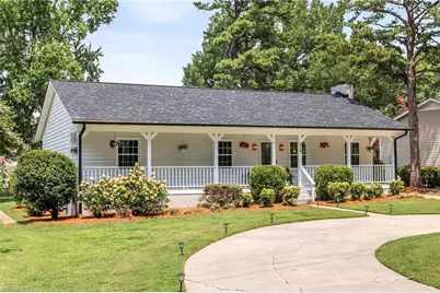 515 Nova Avenue, High Point, NC 27265 - Photo 2
