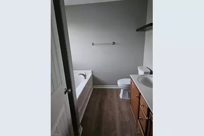 4019 Bow Court, Burlington, NC 27215 - Photo 10