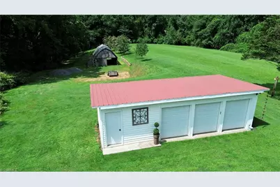 971 Bridge Street, Elkin, NC 28621 - Photo 34