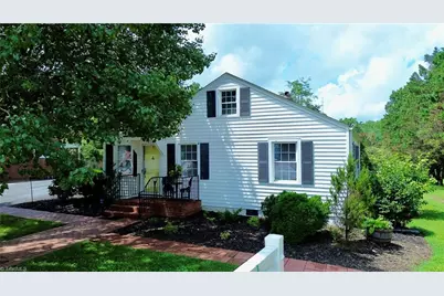 971 Bridge Street, Elkin, NC 28621 - Photo 2