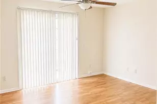 517 Mystic Dr, Greensboro, NC 27406 - Photo 2