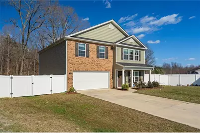 245 Naples Road, Lexington, NC 27295 - Photo 2