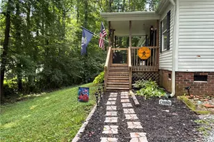 5164 Yukon Rd, Walkertown, NC 27051 - Photo 2