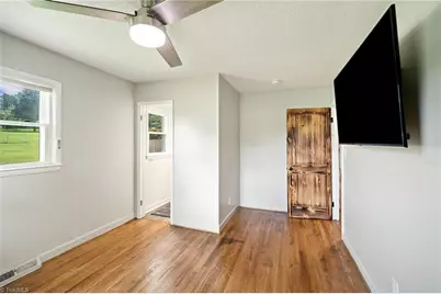 141 Lowell Street, Lexington, NC 27295 - Photo 18