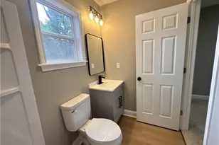 301 Fayetteville St, Winston-Salem, NC 27127 - Photo 24