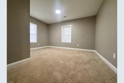 301 Fayetteville Street, Winston-Salem, NC 27127 - Photo 18
