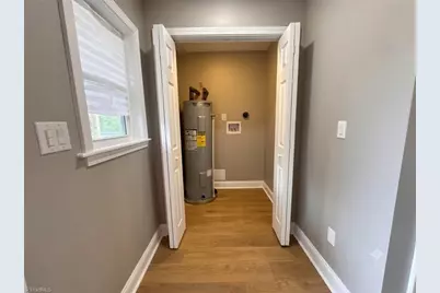 301 Fayetteville Street, Winston-Salem, NC 27127 - Photo 28