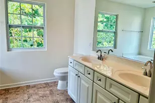 5268 Ivystone Ln, Winston-Salem, NC 27104 - Photo 10