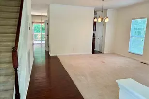 5268 Ivystone Ln, Winston-Salem, NC 27104 - Photo 8