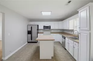 4203 Bentley Dr, Randleman, NC 27317 - Photo 6