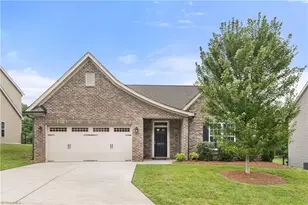 3831 Rutherford Ct, Winston-Salem, NC 27106 - Photo 2
