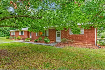 5228 Weatherly Road, Greensboro, NC 27406 - Photo 2