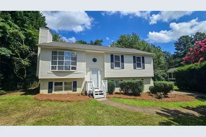 3581 Robinwest Drive, Pfafftown, NC 27040 - Photo 1