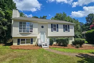 3581 Robinwest Dr, Pfafftown, NC 27040 - Photo 1