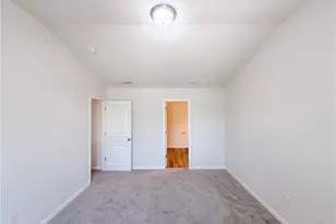 150 Sumter Ct, Burlington, NC 27217 - Photo 4