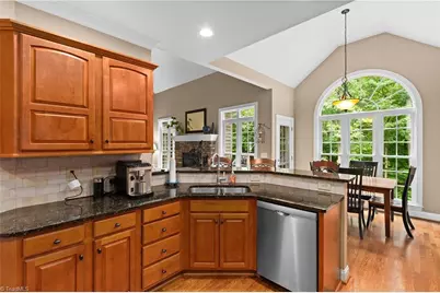 882 Horneytown Road, High Point, NC 27265 - Photo 14
