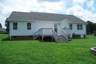 2903 Mitchell Wood Dr, Browns Summit, NC 27214 - Photo 6