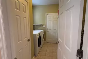 5212 Flintrock Ct, Greensboro, NC 27455 - Photo 12