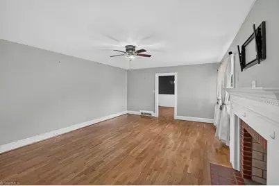 142 Shamrock Boulevard, Elkin, NC 28621 - Photo 6