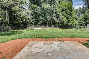 1510 Valley Ridge Dr, High Point, NC 27260 - Photo 14