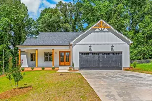 1807 Bramblewood Trail, Pfafftown, NC 27040 - Photo 1