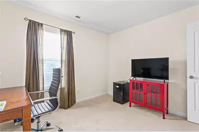 825 Hedgepath Terrace, High Point, NC 27265 - Photo 12