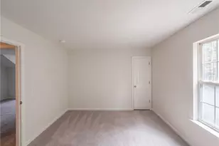 30 Pickwick Pl, Greensboro, NC 27407 - Photo 16