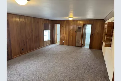 12 Hawthorne Lane, Lexington, NC 27295 - Photo 2