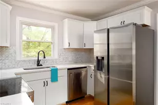 112 Delta St, Lexington, NC 27295 - Photo 4
