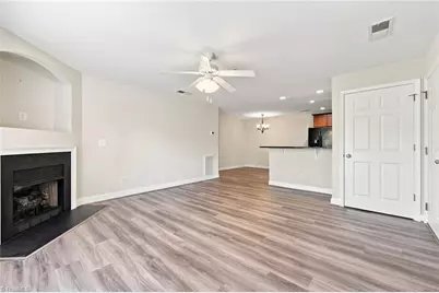 4762 Tatton Park Circle #2D, Winston-Salem, NC 27103 - Photo 4