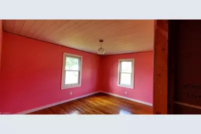 2185 Flat Rock Road, Pinnacle, NC 27043 - Photo 10