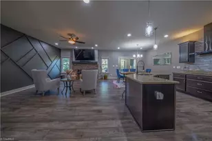 405 Spring Lake Farm Cir, Winston-Salem, NC 27101 - Photo 18