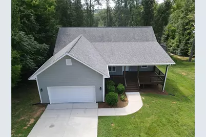 2513 Mill Brook Trail, Kernersville, NC 27284 - Photo 2