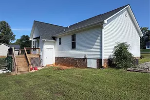 3620 Westmeadow Ln, Elon, NC 27244 - Photo 4