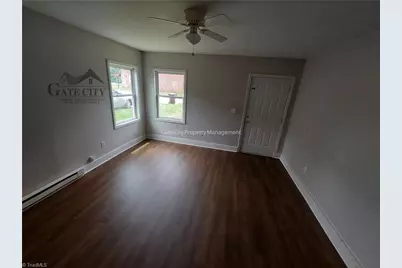 341 Ennis Street #B, High Point, NC 27260 - Photo 4