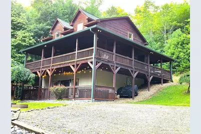 1647 Staghorn Road, Purlear, NC 28665 - Photo 2