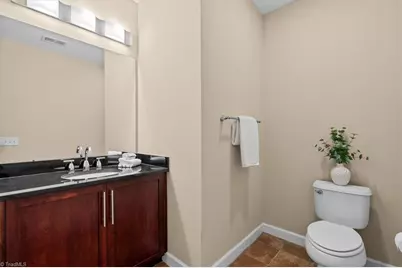 201 Elm Street N #1406, Greensboro, NC 27401 - Photo 24