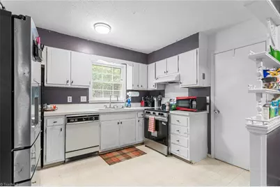 5207 Fieldbrook Drive, Greensboro, NC 27455 - Photo 2