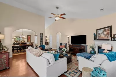 4053 Saint Johns Street, High Point, NC 27265 - Photo 8