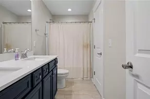 7611 Mary Ellen Ct, Greensboro, NC 27409 - Photo 18
